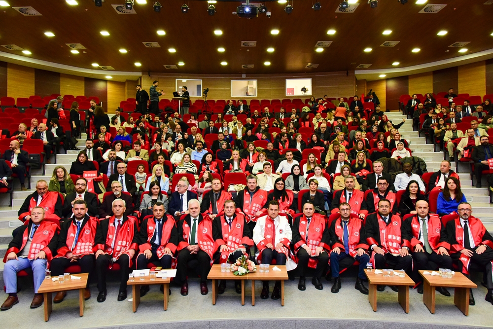 2025 Yılı Akademik Cübbe Giyme ile Başarı, Teşvik ve Ödül Töreni (09.04.2025)
